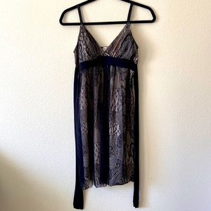 FOREVER LACE OverLay Dress Fully Lined Padded Top Back Tie